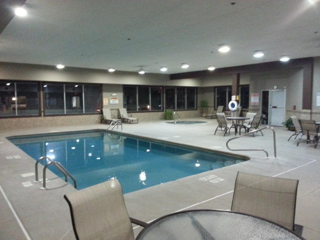 Country Inn & Suites By Radisson, Sidney, Ne エクステリア 写真