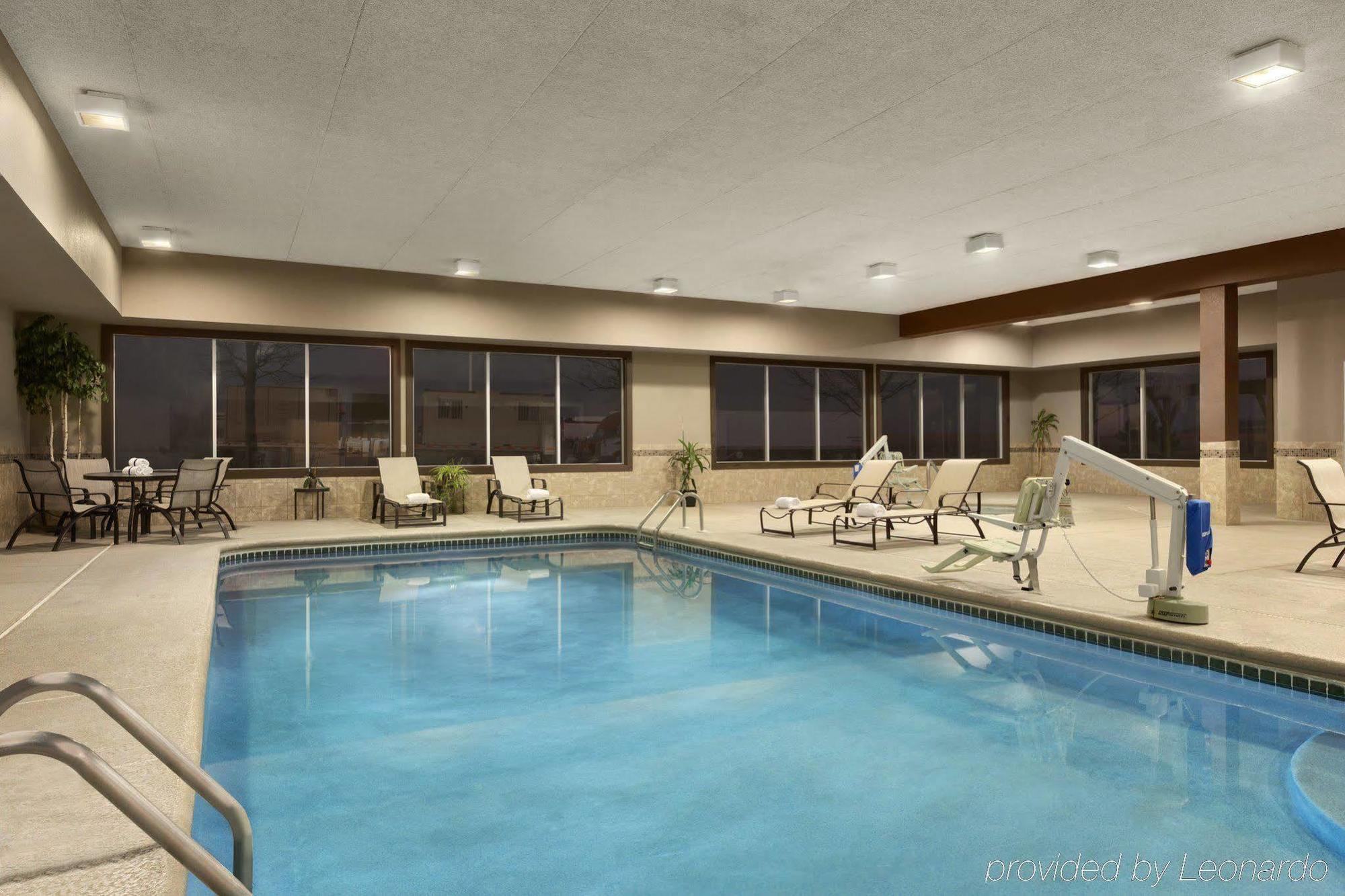 Country Inn & Suites By Radisson, Sidney, Ne エクステリア 写真